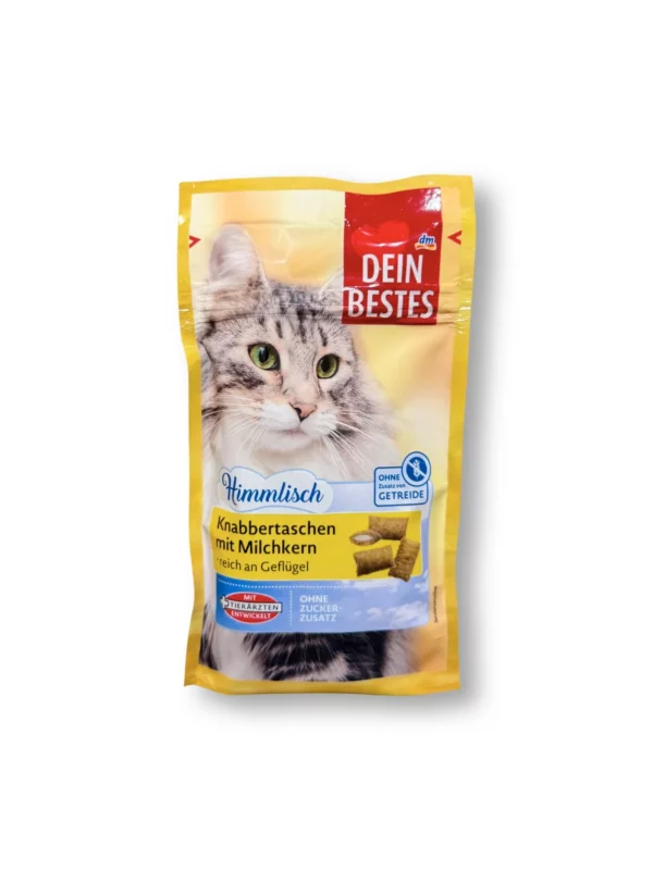 Cat treats, snack bags with milk core, heavenly, 50 g Cat treats, snack bags with milk core, heavenly, 50 g