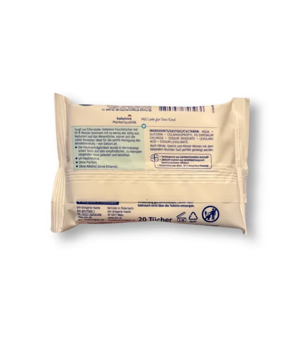 Wet wipes with 99 % water, travel size, 20 pcs. Wet wipes with 99 % water, travel size, 20 pcs.